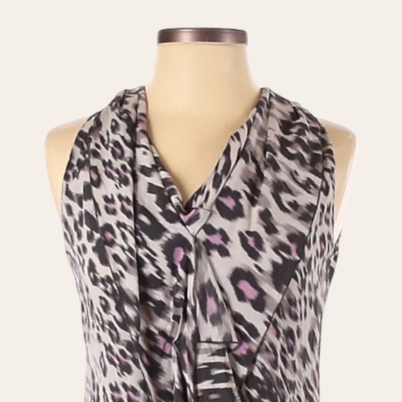 🌺 Ann Taylor Leopard Print Neck Tie Silk Sleeveless Blouse Size 2 - Picture 3 of 9